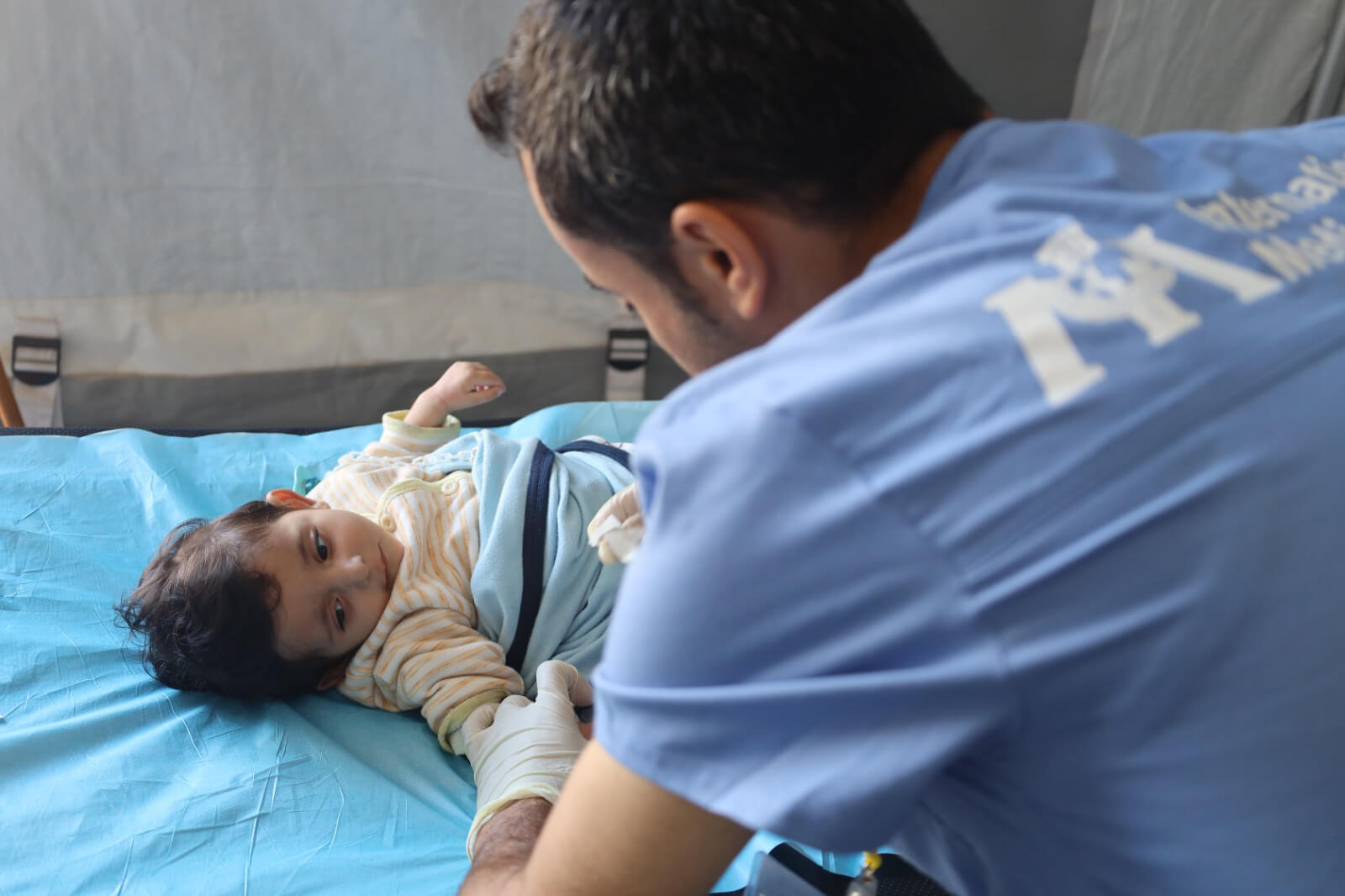 GAZA_PatientCare-AlMawasi-03 GAZA_PatientCare-AlMawasi-03