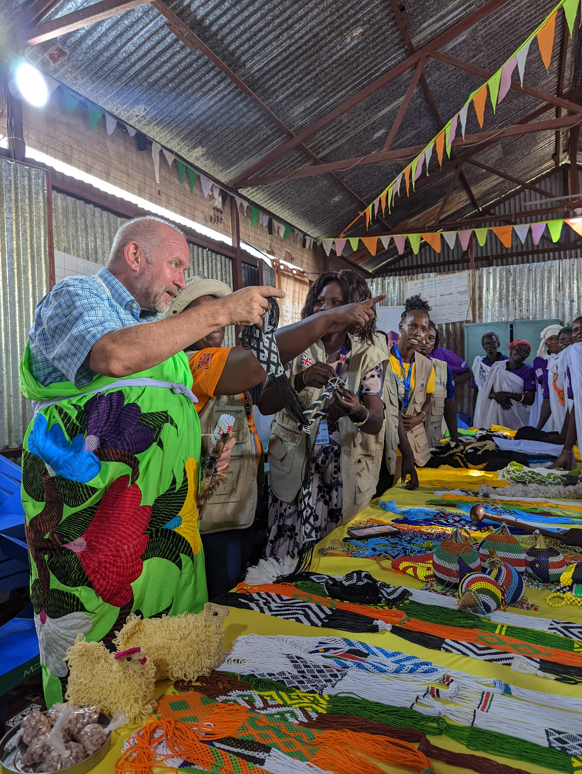 SSUDAN_His-Majesty's-Ambassador-in-Clinic-1-and-WGSS-in-the-IMC-supported-facility-in-Malakal-IDP-Camp-(61) The UK Ambassador to South Sudan visits the WGSS in Malakal's camp for internally displaced persons.