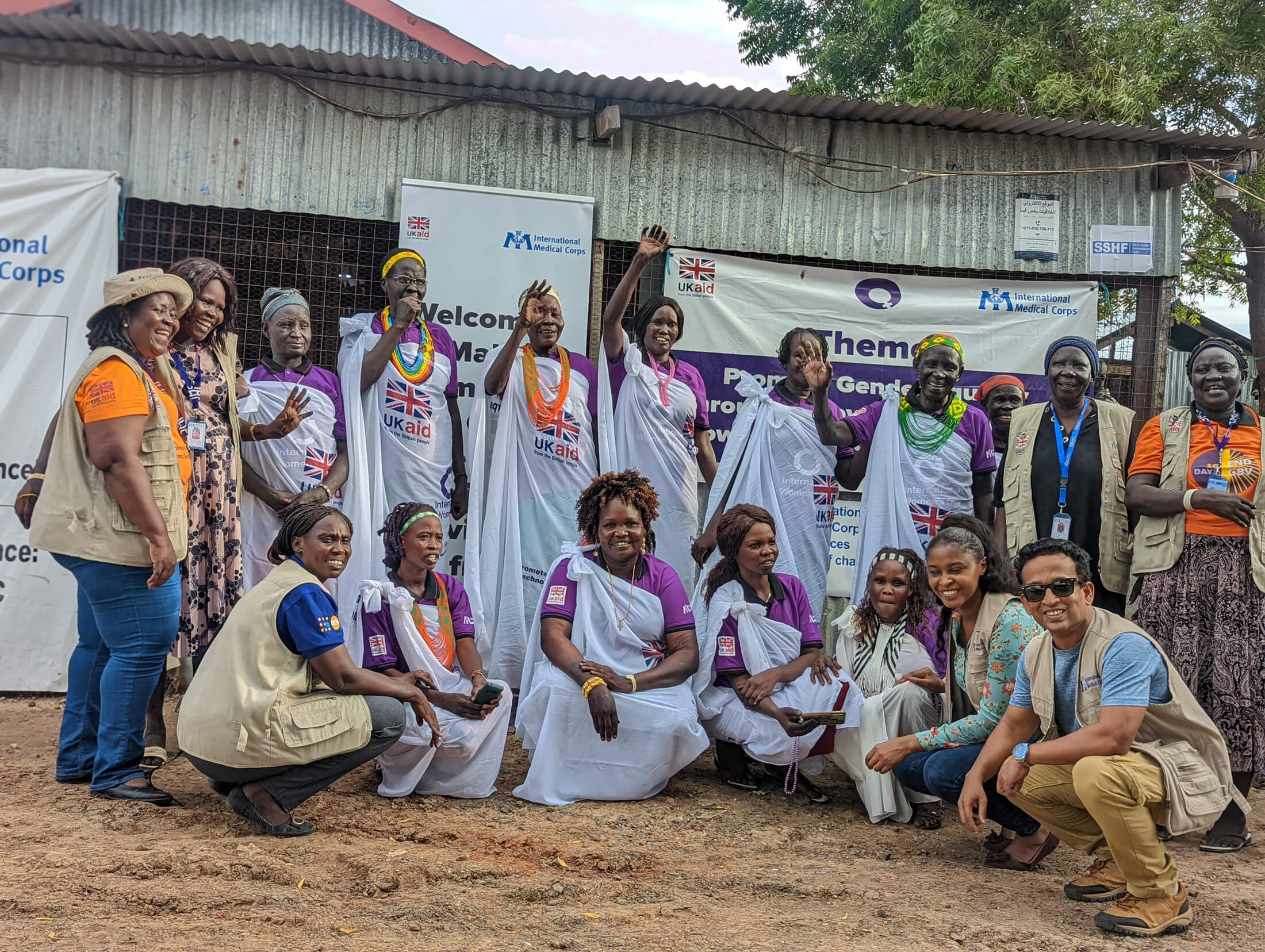 SSUDAN_IMC-GBV-leads,-Malakal-Site-Manager-and-women-at-the-WGSS-in-Malakal-IDP-Camp-(3) International Medical Corps staff and beneficiaries at the WGSS in Malakal.