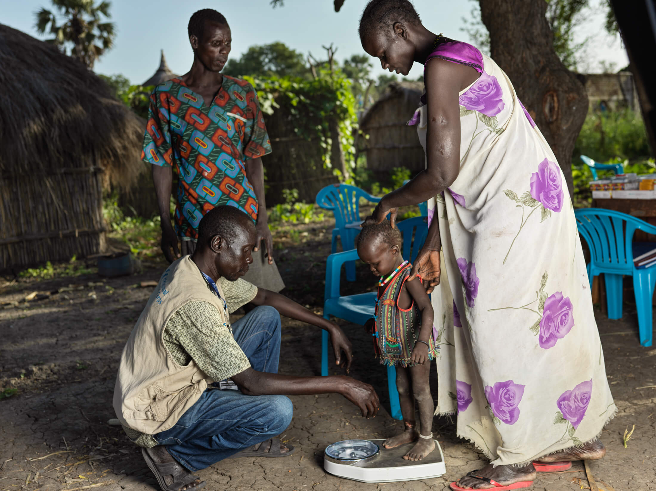 SSUDAN_IMC_SSD24__0936 International Medical Corps health workers conduct medical consultations in the flood-affected village of Dolieb.